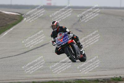 media/Nov-29-2025-TrackDaz (Sat) [[10ae2d9bce]]/B Group/Session 3 (Outside Grapevine)/